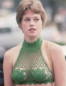 AA What this beautiful and astonishing actress from the 1980s looks like todaynie Griffith