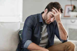 She Gave Me a Letter for My Son — After Reading It, He Left the Wedding