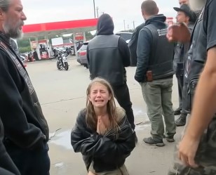 Crying Girl Ran to a Group of Bikers at a Gas Station — What Happened Next Shocked Everyone