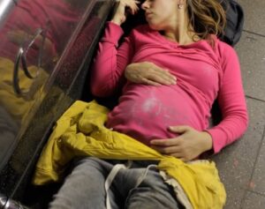 My Daughter Kicked Me Out – Then I Found Her Pregnant and Homeless on a Subway Floor