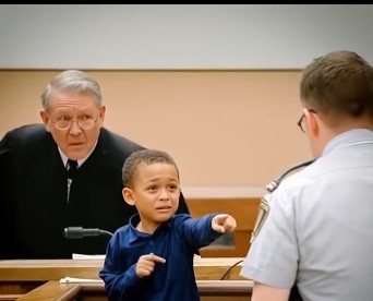 A Little Boy Points at Police Officer in Court, What He Said Left Everyone Speechless!