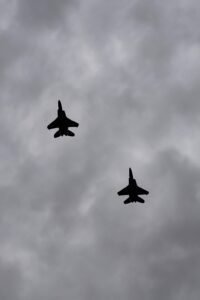 BREAKING: 2 Fighter jets were spotted flying over Delco at low altitude